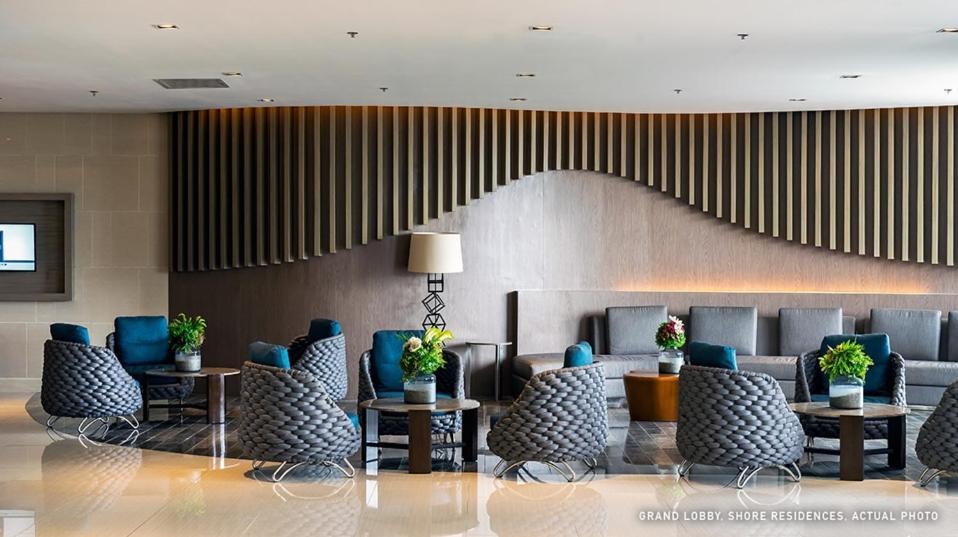 Sabina'S One Bedroom Condo At Shore Tower C Manila Dış mekan fotoğraf