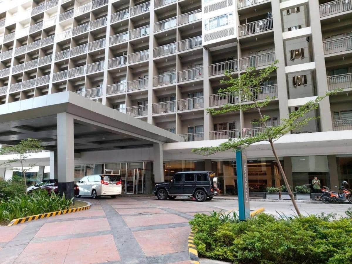 Sabina'S One Bedroom Condo At Shore Tower C Manila Dış mekan fotoğraf